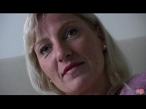 ❤️ Mamman vi alla knullade ... Damen, uppför dig! ❌ Pornvideo at us ❤