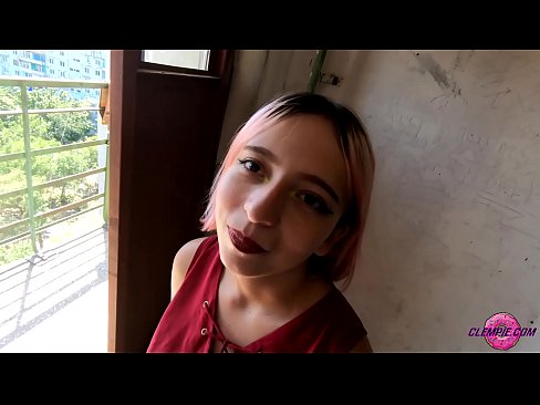 ❤️ Student Sensual suger en främling i Outback - sperma i ansiktet ❌ Pornvideo at us ❤